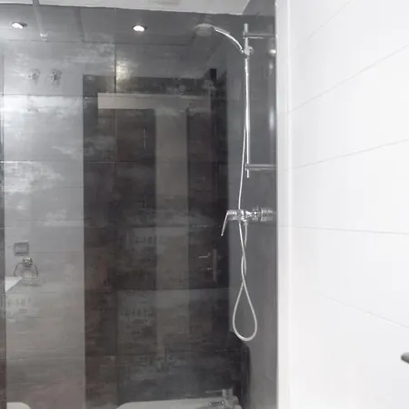 Apartamento San Lorenzo Parking Incluido 아파트 *